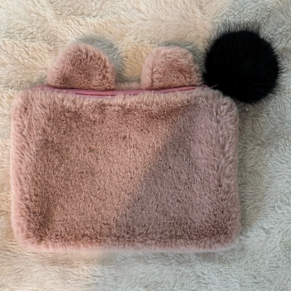 Staples Pencil / Pen Pouch